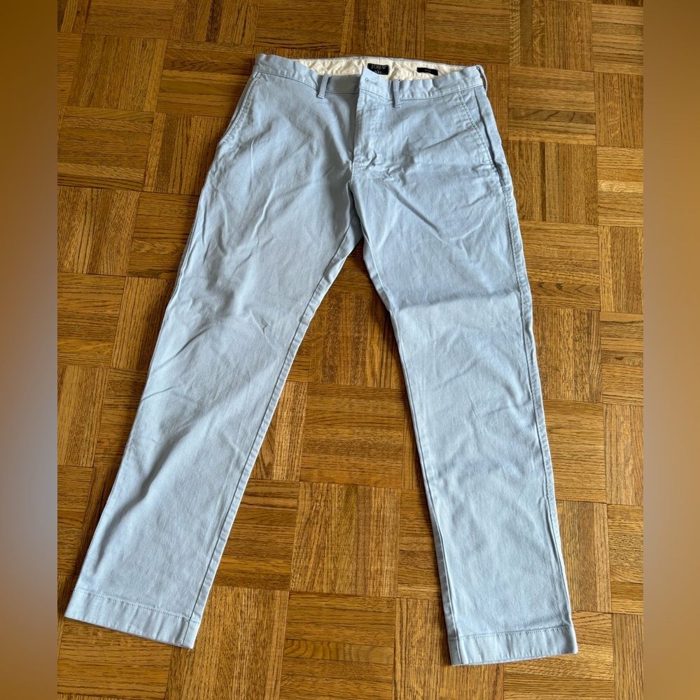 J. Crew Chino Pants Mens 30 x 30 Light Blue
Khaki Cotton Slim